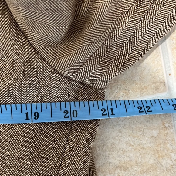 Linen Blazer Vicomte A. 2-Button Light Brown(Tan)/Cream Large EUC - Picture 14 of 14
